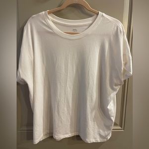 Banana republic white top (M)